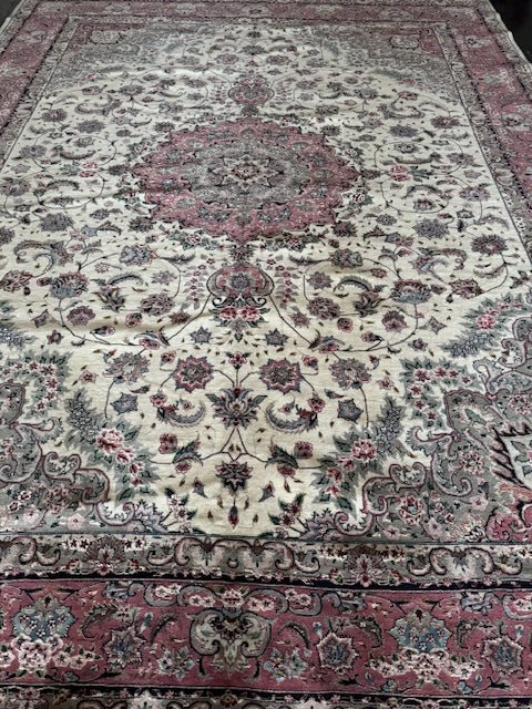 Classic Silk, Wool Handmade Tabriz (12' X 9'2)