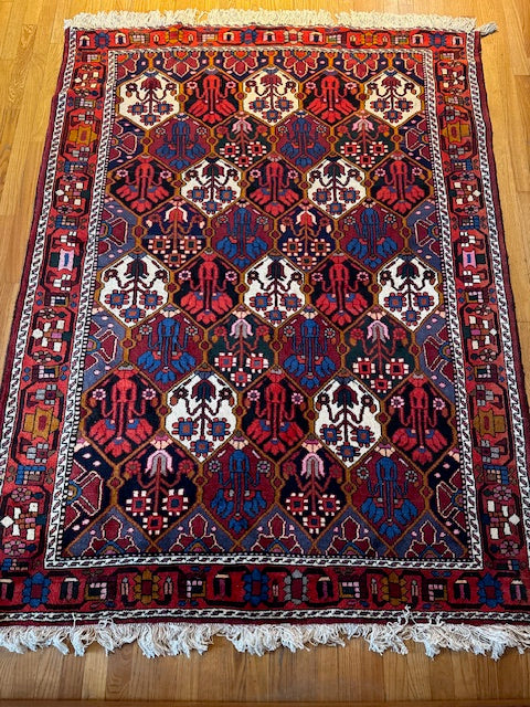 Vintage Handmade Tribal Bakhtiari (6'7 X 5)