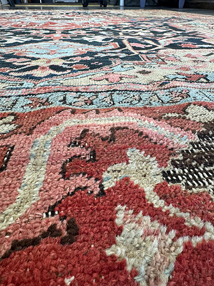 Antique Handmade Persian Heriz (11'1 X 8'10)