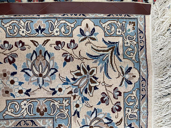 Handmade Persian Naeen (6'10 X 6'3)