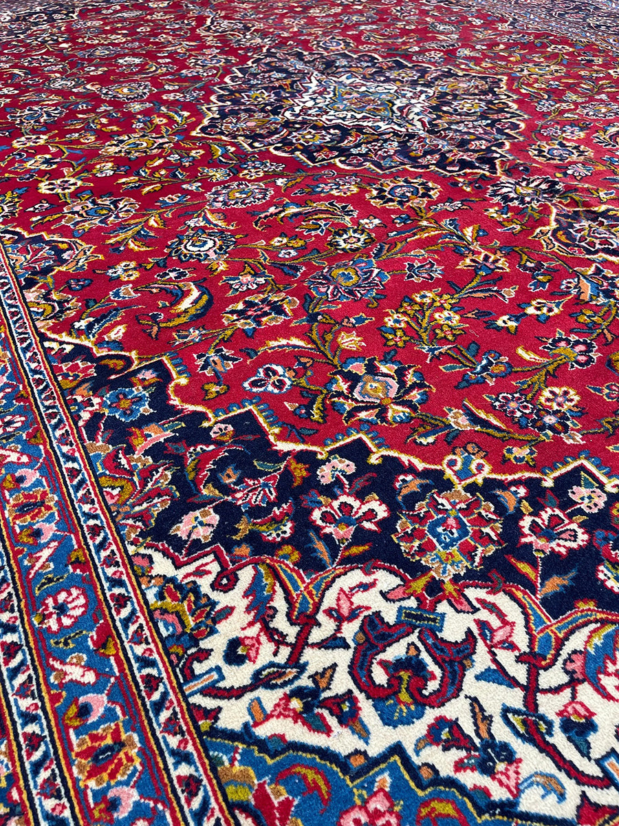 Fine Handmade Persian Kashan (11'5 X 8'9)