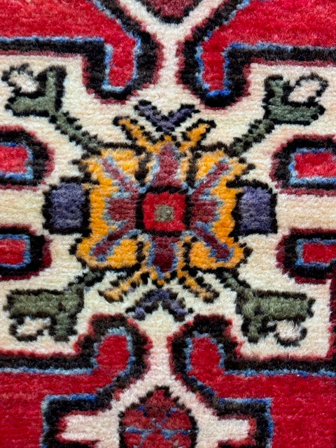 Vintage Handmade Heriz Runner (10'4 X 3'8)