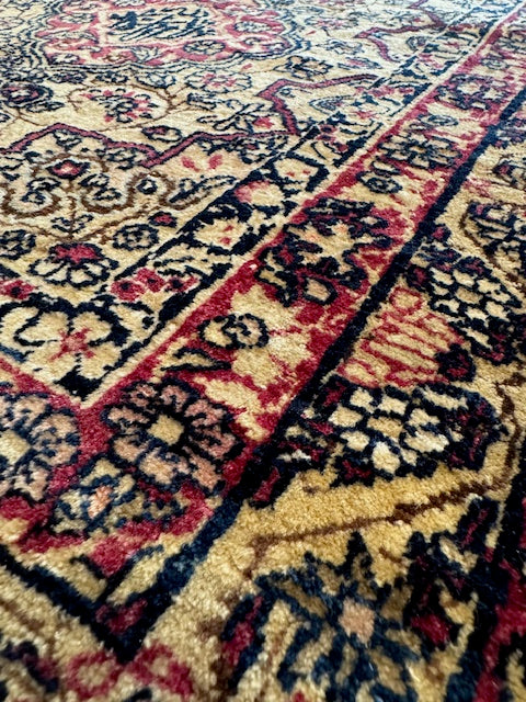 Antique Laver Kerman Mat (27'' X 25")