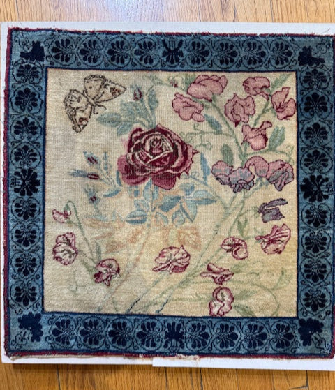 Antique Classic Bag Face (19" X 19")