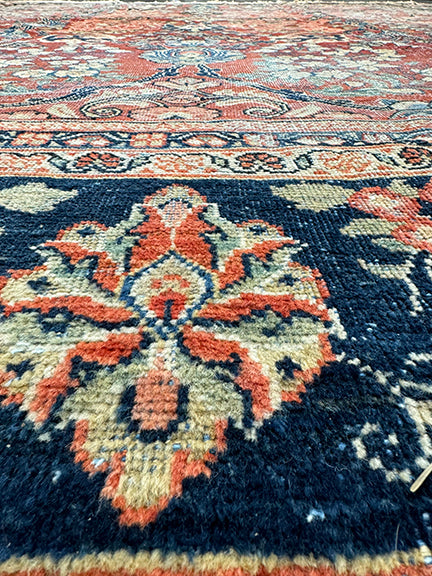 Antique Mahal (11’1 X 13’4)