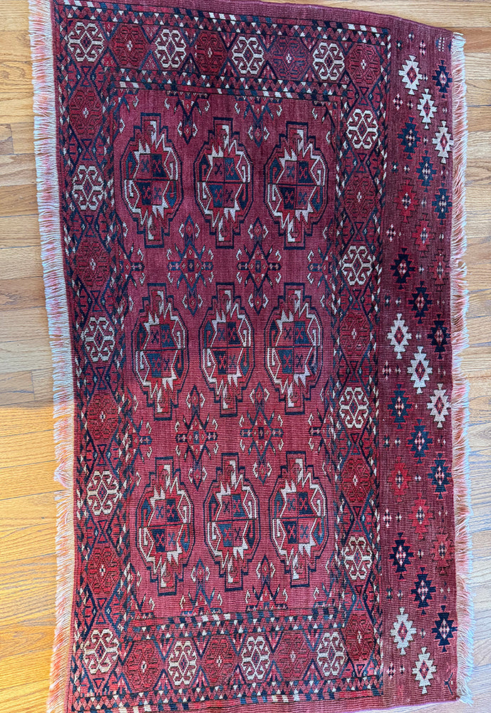 Antique Tekke Turkmen (4'8 X 2'7)