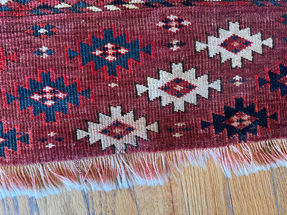 Antique Tekke Turkmen (4'8 X 2'7)