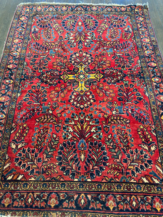 Handmade Antique Sarouq (4'8 X 3'5)