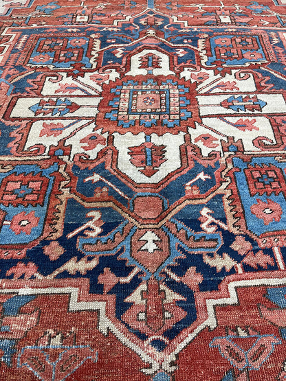 Antique Handmade Persian Serapi (10' X 13')