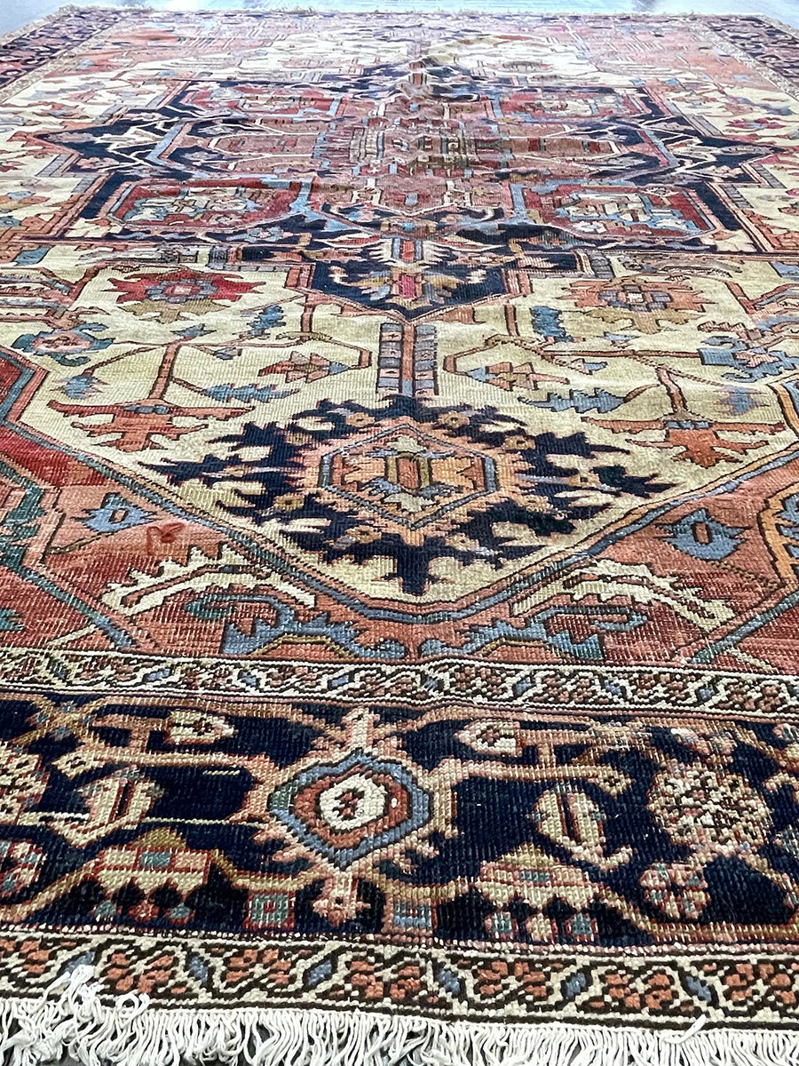 Antique Persian Serapi (12'1 X 9'8)